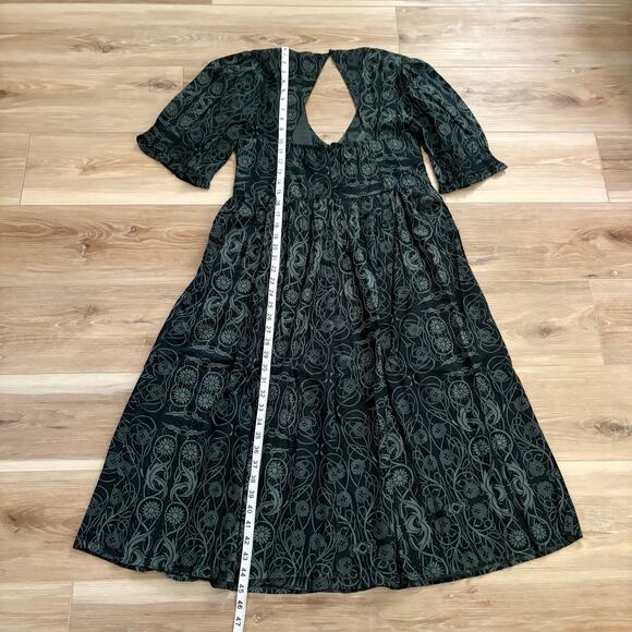 Elegant Green Patterned Dress - Picture 6 of 9